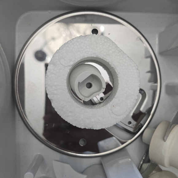 Discs and Blades for KitchenAid KFP750PK 700-Watt 12-Cup Food Processor - Picture 8 of 10